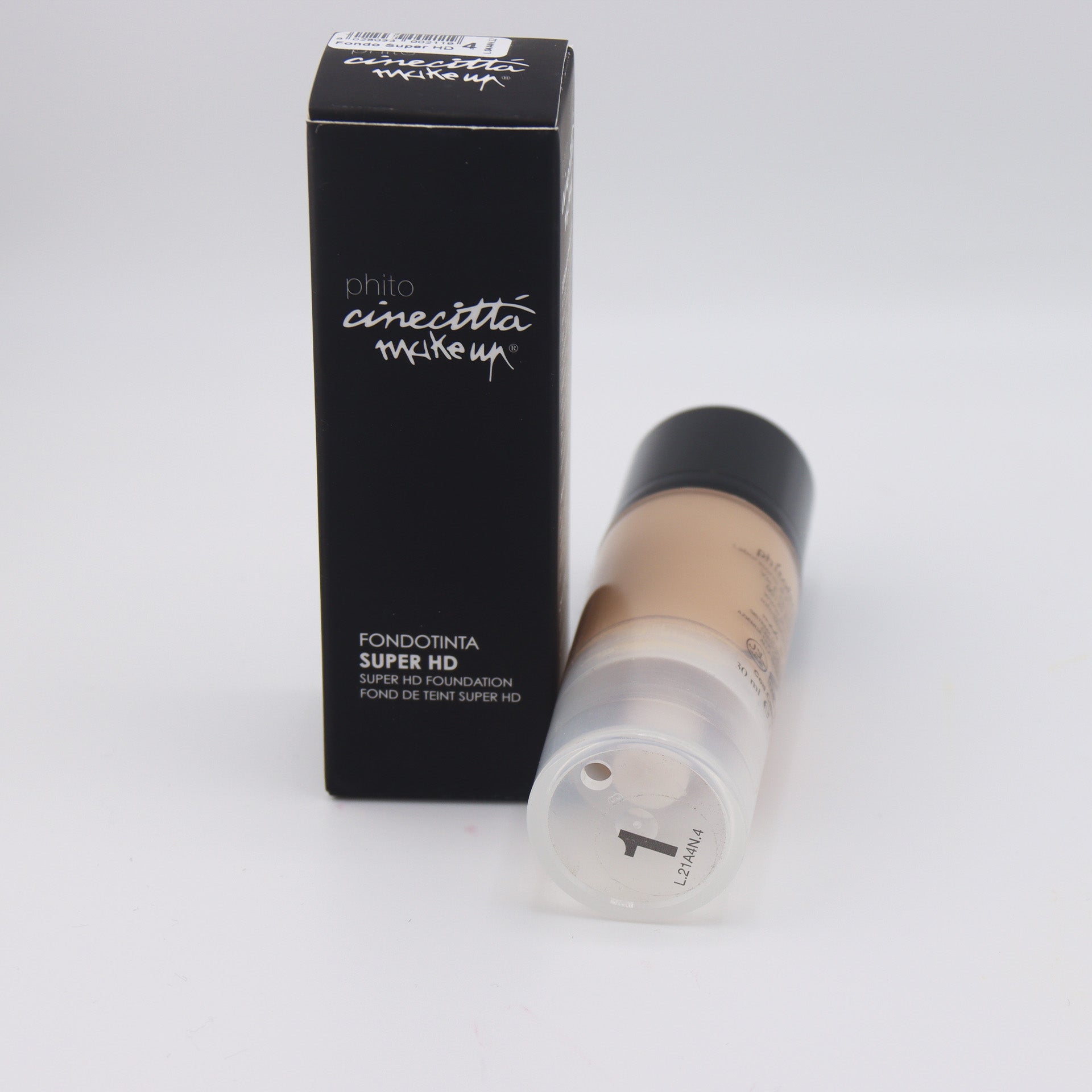 Fondotinta Fluido Super HD della linea Phito Cinecittà Make Up N°1