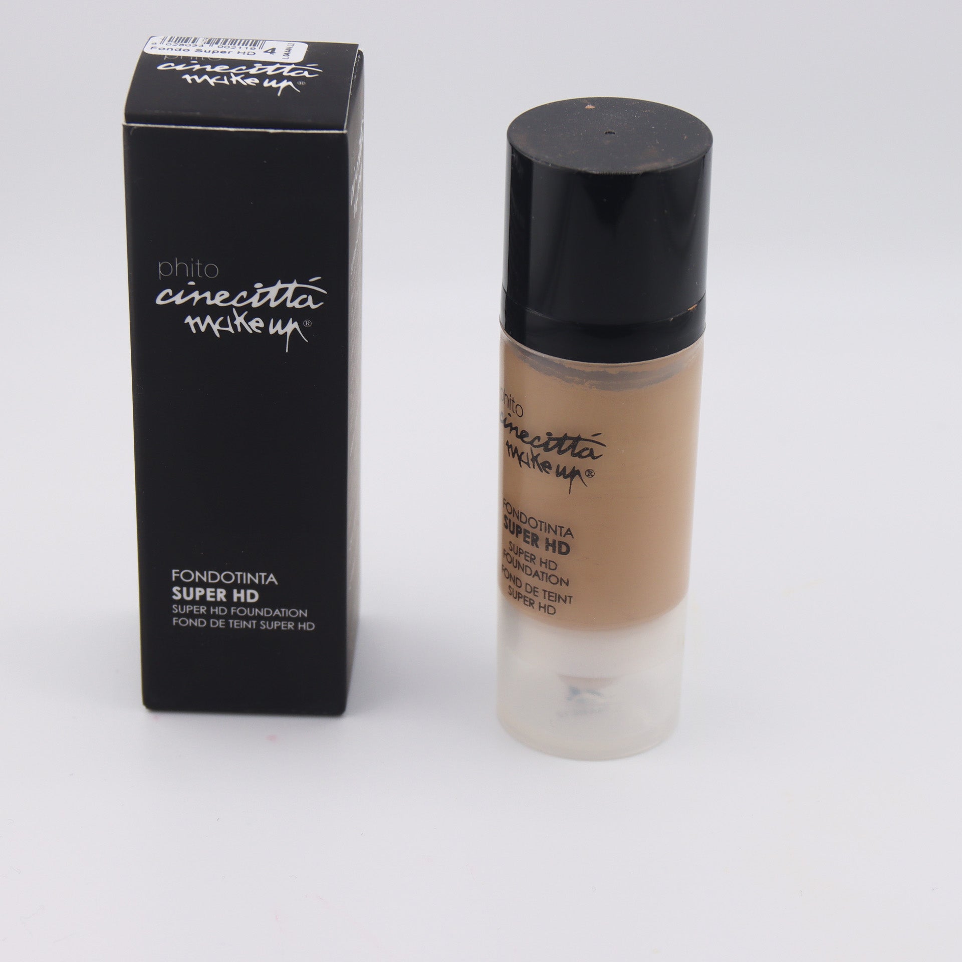 Fondotinta Fluido Super HD della linea Phito Cinecittà Make Up N°1