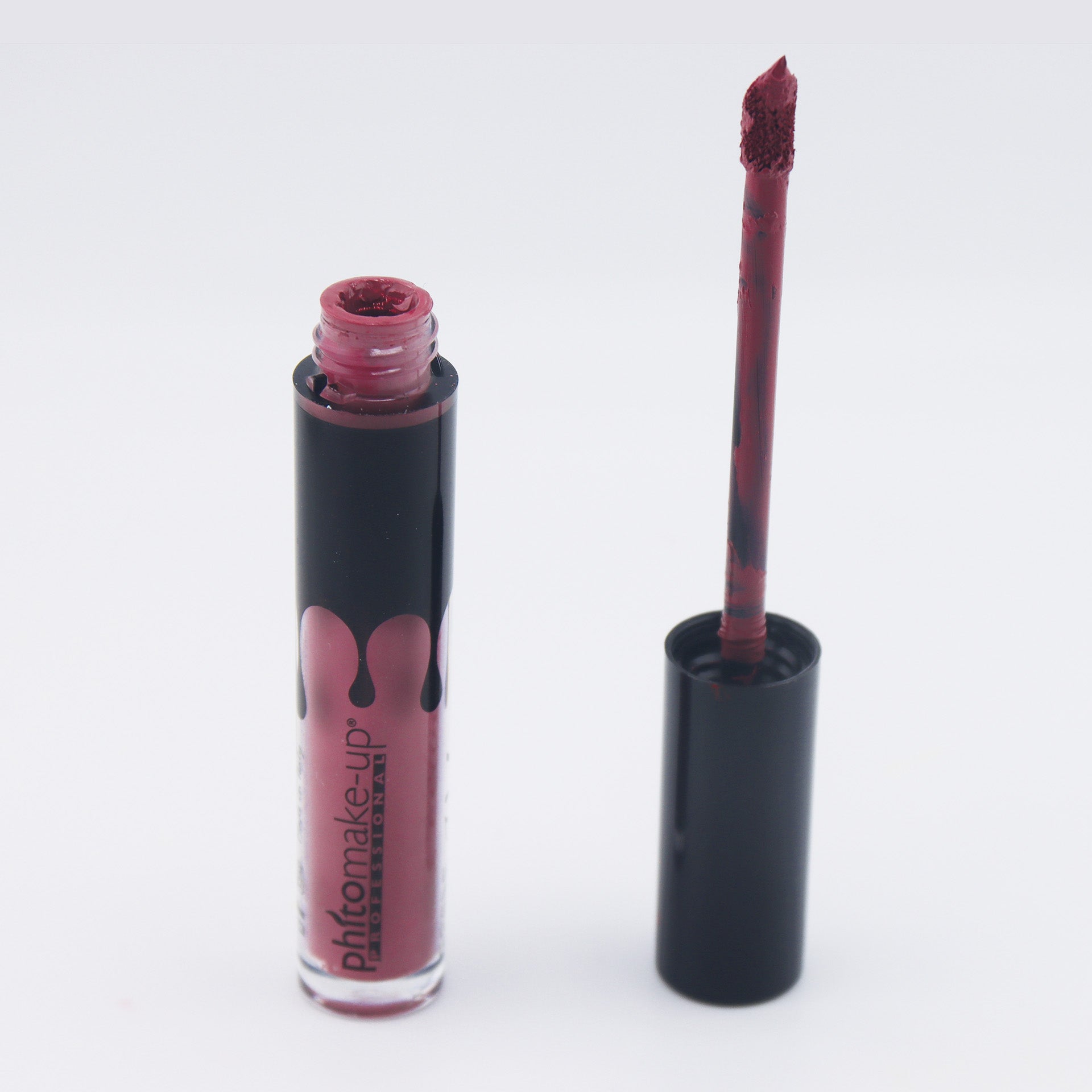 N°1 Rossetto Liquido Opaco a Lunga Tenuta della linea Phitomake-up Professional