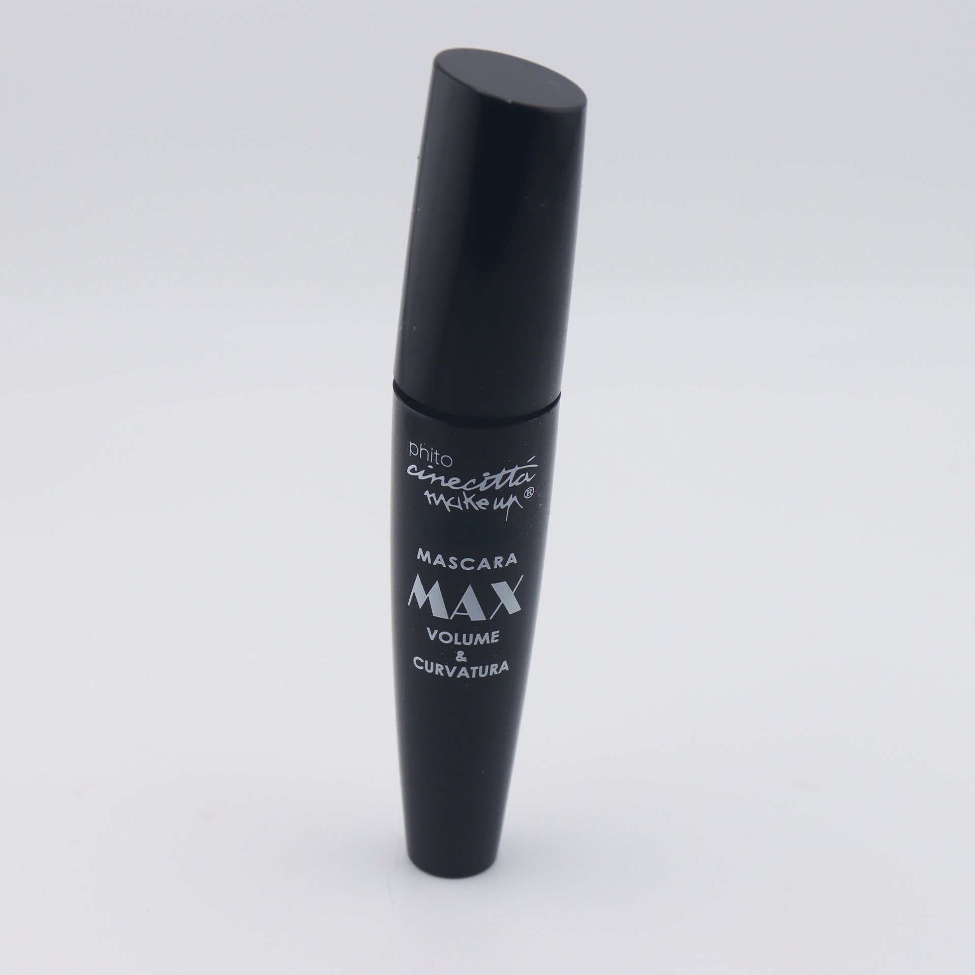 Mascara Max Volume & Curvatura della linea Phito Cinecittà Make Up.