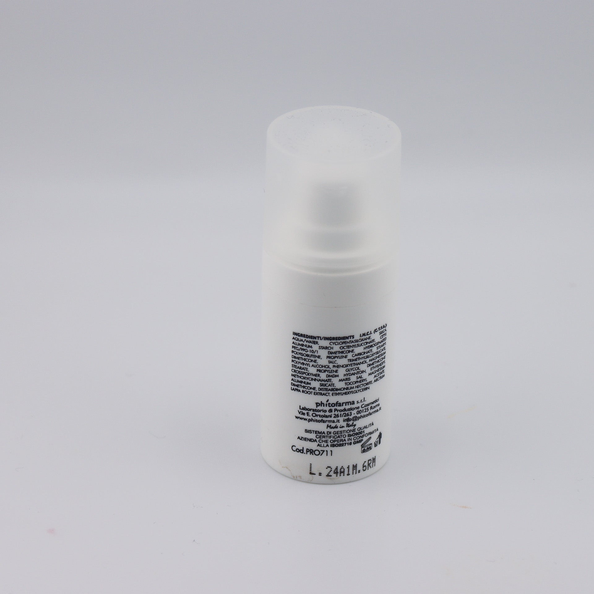 Primer Occhi della linea Phitomake-up Professional (Cinecittà Make Up), nel formato da 15 ml