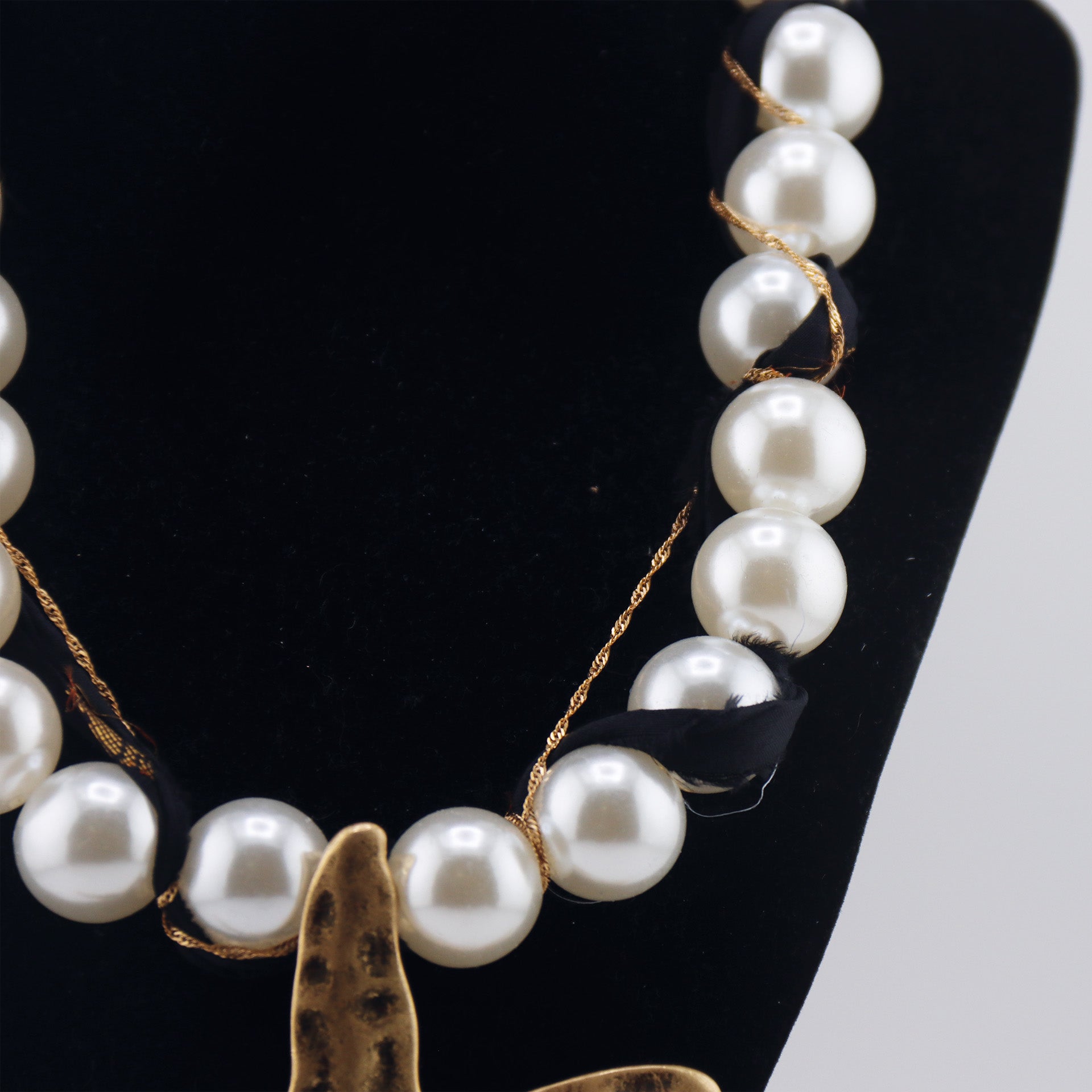 Collana tema marino con perle
