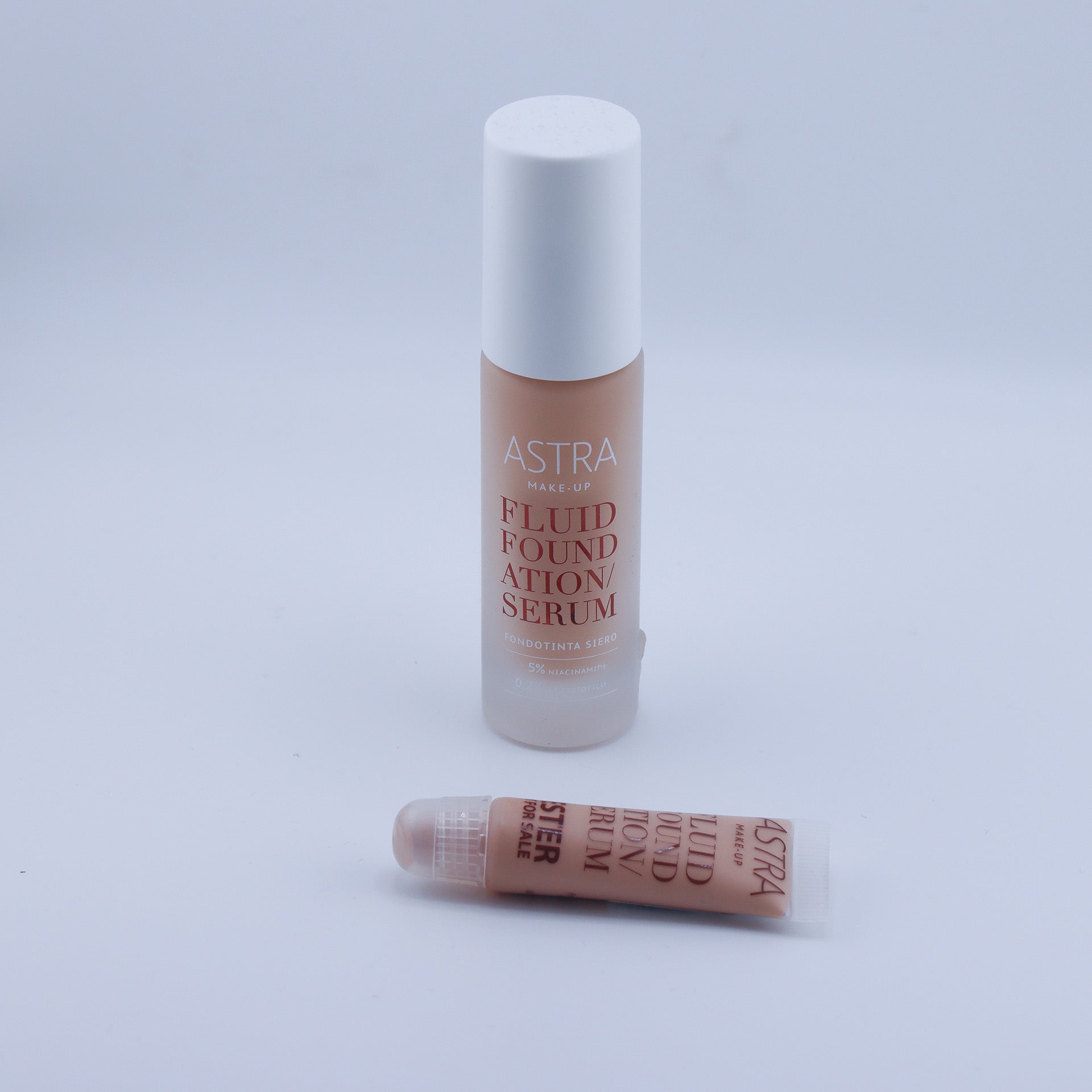 01 Fondo Tinta Liquid Astra