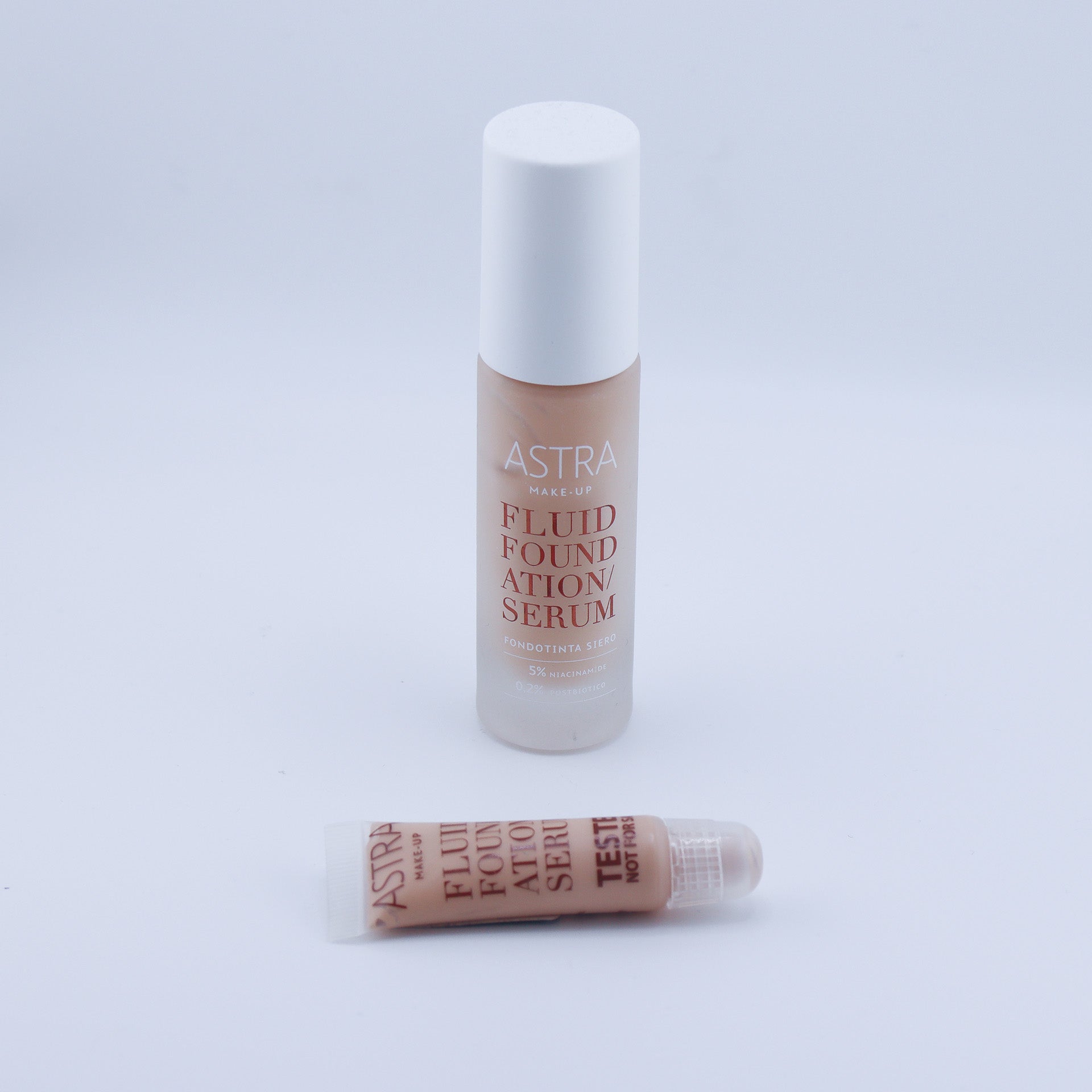 01 Fondo Tinta Liquid Astra